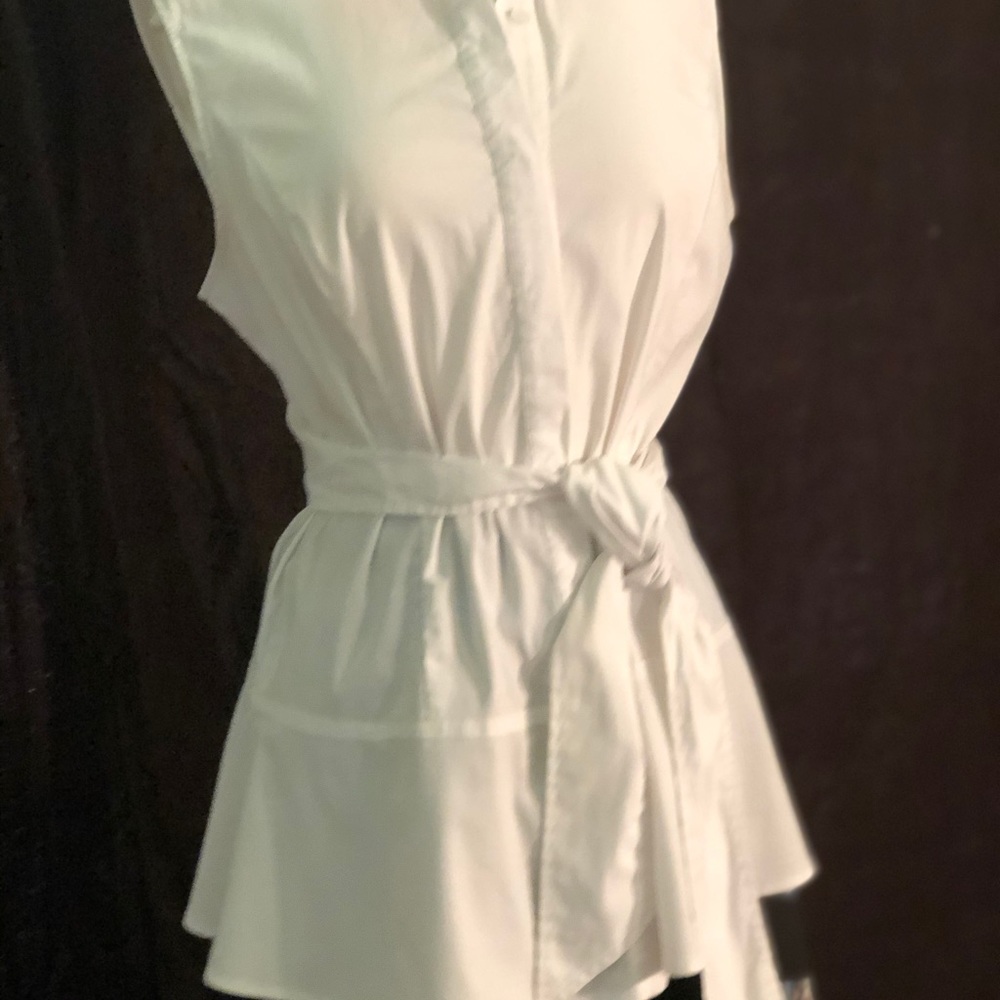 Antonio Melani white sleeveless top size large
